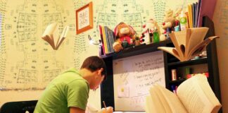 Jazyková zkouška CAE: vysvětlení, praktické rady a osobní zkušenosti