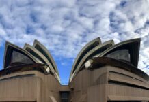 Opera v Sydney Opera v Sydney